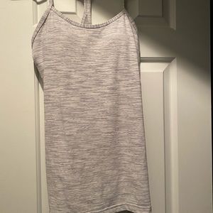 Lululemon tank top and wunder under leggings 21in
